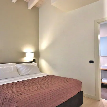 Liszt By Klabhouse * בלאג'יו